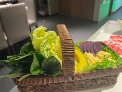 -海底捞火锅鲜切牛肉主题店(长寿路店)