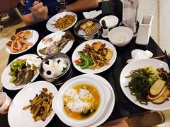 -碧涛阁水世界酒店(万家丽路店)
