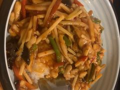 -西部马华清真兰州牛肉面·烧烤夜市(关东店)
