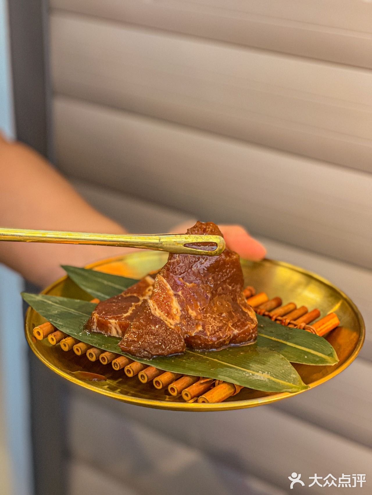 正宗朝鲜风味烤肉，现在3.8折就可以吃到啦！