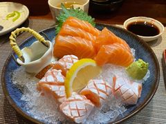 三文鱼刺身-井藤小屋精致料理(下沙店)