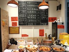 -柳州肥姨妈大骨螺蛳粉(万达中心店)