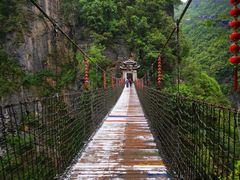 -蝶舞清江·恩施地心谷景区