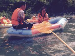 -安吉龙王山峡谷漂流