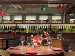 -肆海小川菜酒馆Wine Bistro (青年路店)