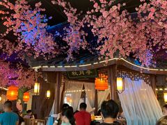 -荷塘秋月·本帮江浙菜(国权路店)