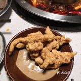 毛肚：非常新鲜，非常好吃。小酥肉