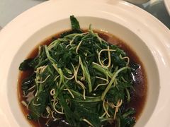 -品悦酒店(三林古镇店)