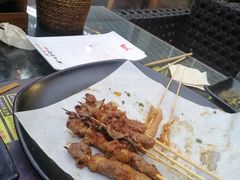 -何师烧烤·香辣蟹·川菜·30年老品牌(太古里旗舰店)
