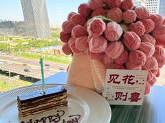 -福楼毕斯罗F Bistronome(国贸商城约会地标景观店)