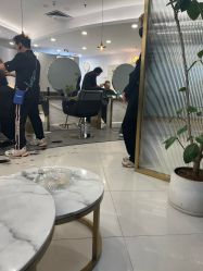 -八佰伴8008星级形象店
