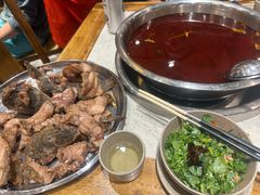 -肖肖酸萝卜鱼火锅(总店)