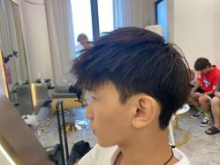 -V8潮牌·接发烫染连锁