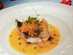 -弦月窗LUNETTE BY AMANDA(复兴路店)