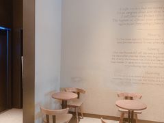 用餐区-星巴克(宝山万达店)