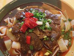 秘制苗家黄牛肉粉-十里香粉馆(虹桥中路店)
