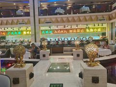 -碧中海汤泉汗蒸酒店