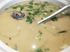 鱼头汤-洪齐林老镇