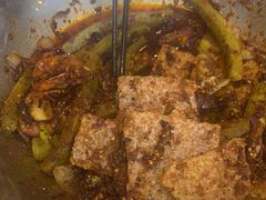 -嘎嘎鸭下巴·爆辣干锅(明教寺店)