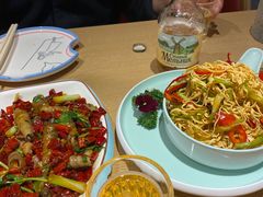 爆炒钉螺-街角等你.大连海鲜烧烤.经典铁板海鲜串(西安路店)