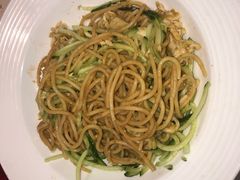 -必胜客(WOW西丽店)