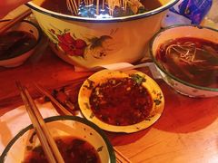 -拈签一笑黄牛肉辣卤串串