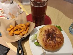 -必胜客(兴华中路PH店)