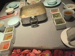 -左庭右院鲜牛肉火锅黑金店(陆家嘴中心店)