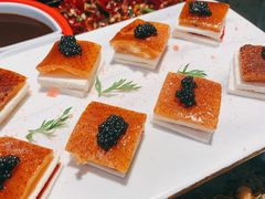 鱼子酱烤鸭-荣公子创意菜