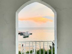 -那琴半岛地质海洋公园