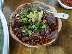 -小杨翘脚牛肉