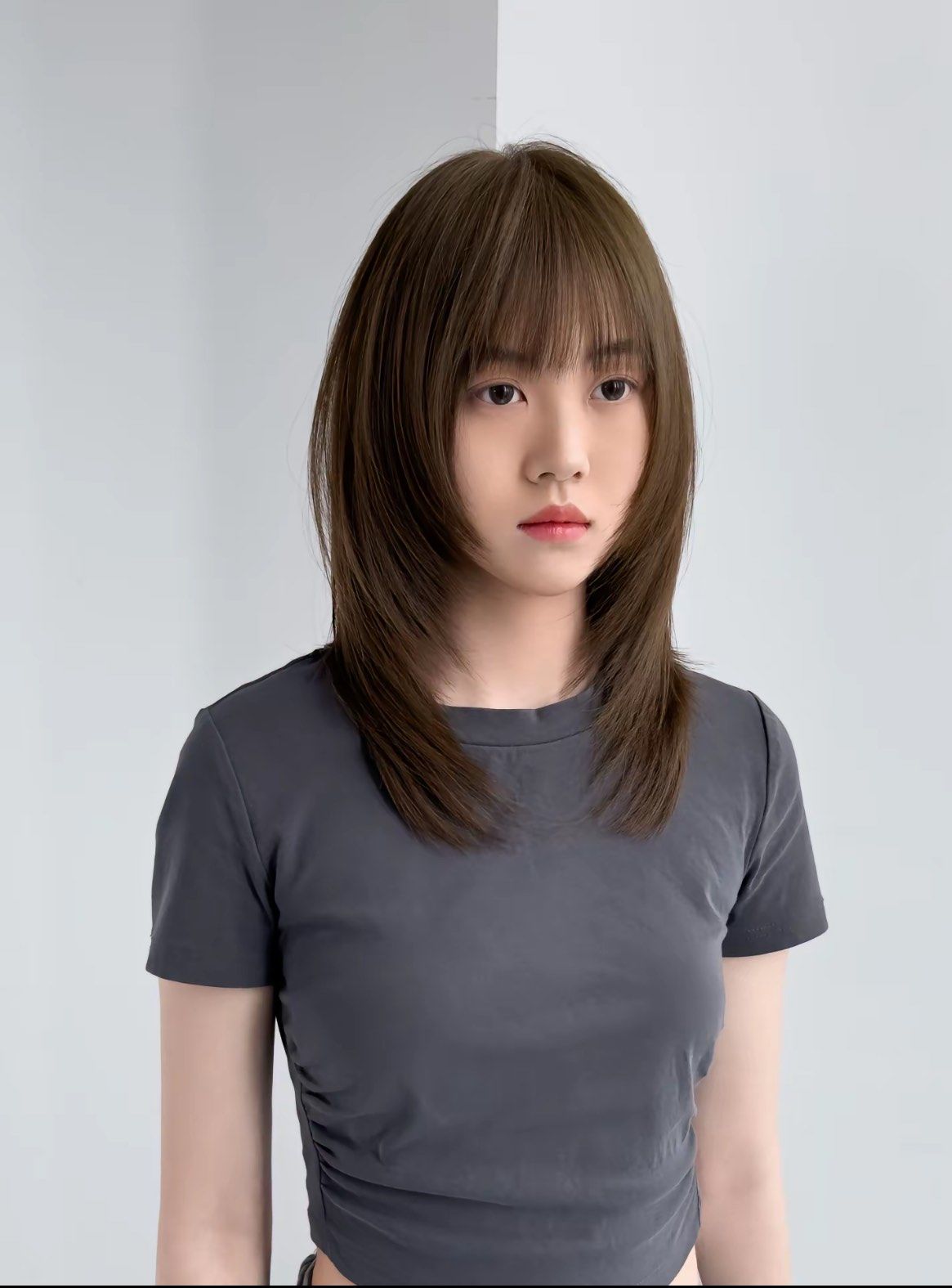 中分直发的简约风