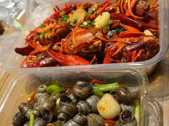 -呷呷好龙虾·湖南常德钵子菜·湘菜(公明天虹总店)