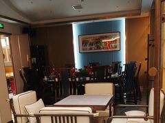 -犇鼎牛潮汕牛肉火锅(新辰里学清路店)