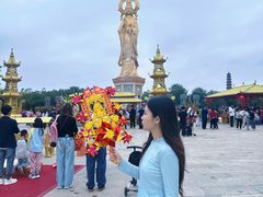-广州莲花山旅游区