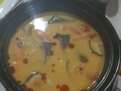 -玖月时尚泰式餐厅