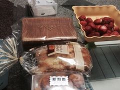 -新利香西饼店(惠友超市店)