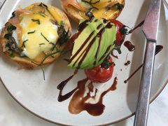 牛油果水波蛋三明治配-农畉LONFOOD(福田星河COCOPark店)