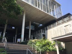 -ROAST coffee & eatery