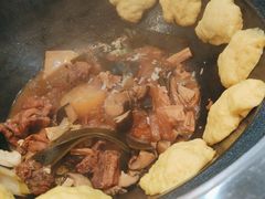 -哈尔滨烧烤·山河村铁锅炖(交大店)