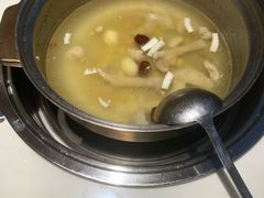-喃喃椰·糟粕醋·椰子鸡火锅(七堡花园店)