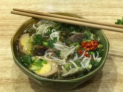 -全家福米线