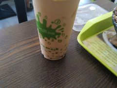 红豆奶茶-MOMO冰品·生巧汤圆(红桥店)