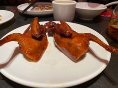-鸽子侯·家宴·平价海鲜(市图书馆店)