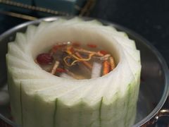 -得意咚瓜·顺德鱼生·冬瓜火锅(深圳首店)