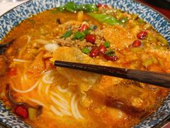 -粉家柳州螺蛳粉(杨宅路店)