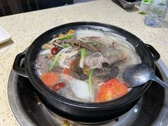 -九寨特色牦牛肉汤锅 羊肉汤锅