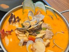 -樾餐厅泰式海鲜火锅(民歌湖店)