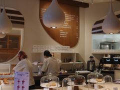 -VERIE BAKEHOUSE
