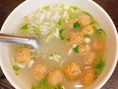 -何胖子丸子汤(南海街店)